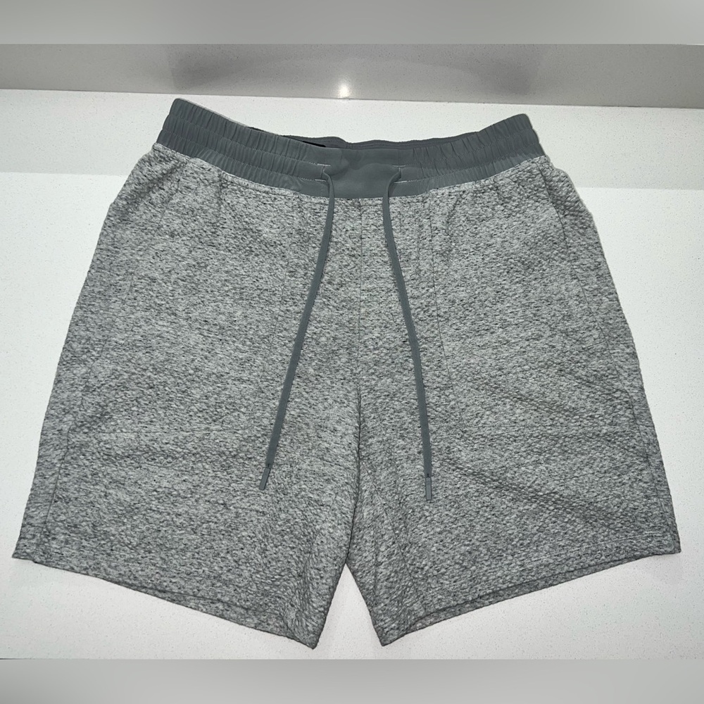 Lululemon Ease The Day Men’s Short